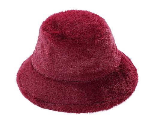 fuzzy bucket hat 90s